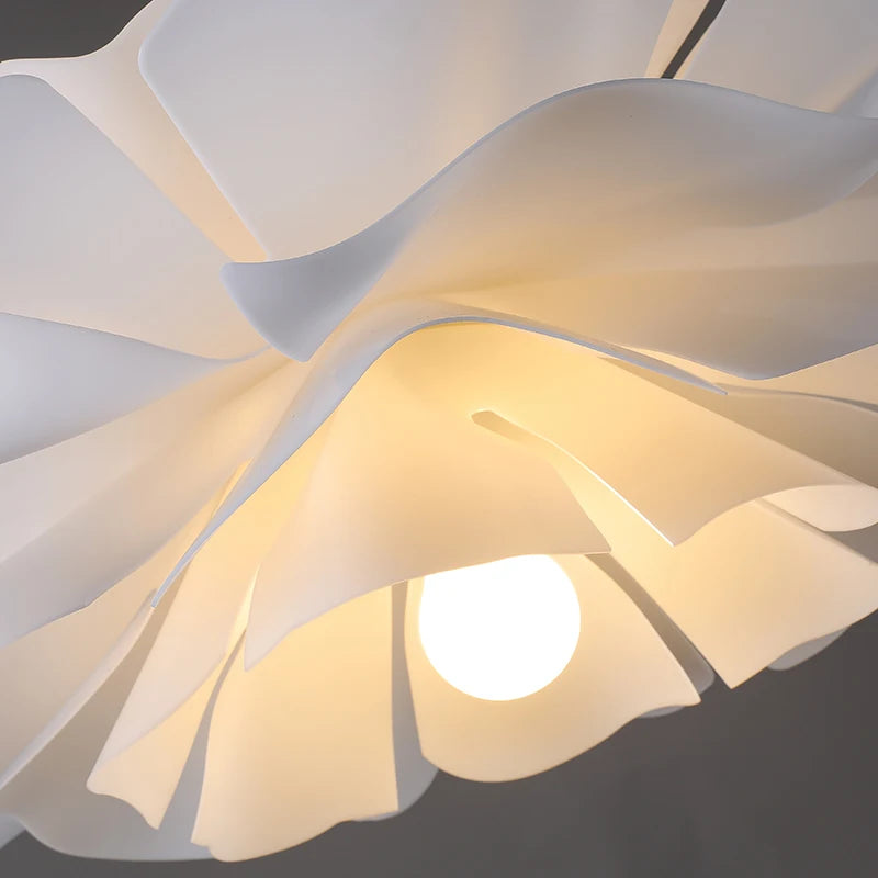 Floréa Pendant Light